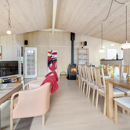 Stunning Home In Vaeggerlose With Sauna Holiday home