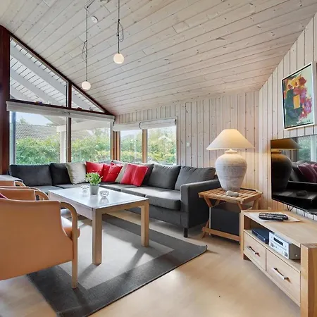 Stunning In Væggerløse With Sauna * Bøtø By