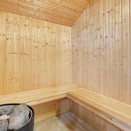 Holiday home Stunning Home In Vaeggerlose With Sauna